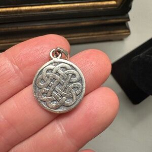 Silver Celtic Knot Pendant